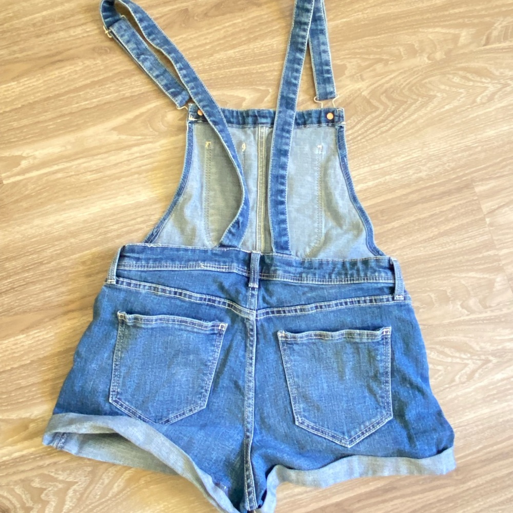 Jean short overalls!